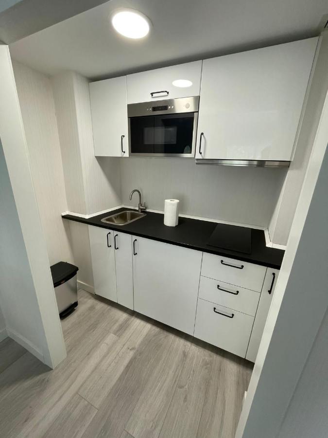 Arizonica Suites Chamartin Madrid Bagian luar foto